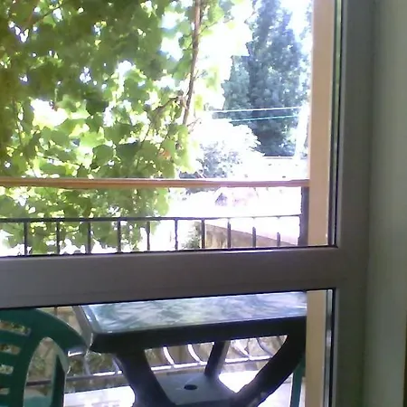 Part Of The House In The Apple Garden Πανσιόν *