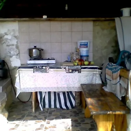 Πανσιόν Part Of The House In The Apple Garden *