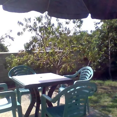 Πανσιόν Part Of The House In The Apple Garden